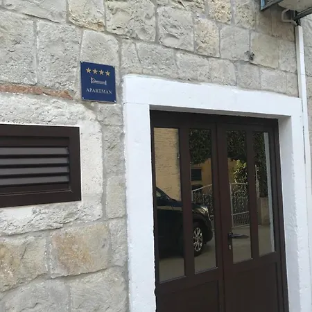 Ana Apartament *